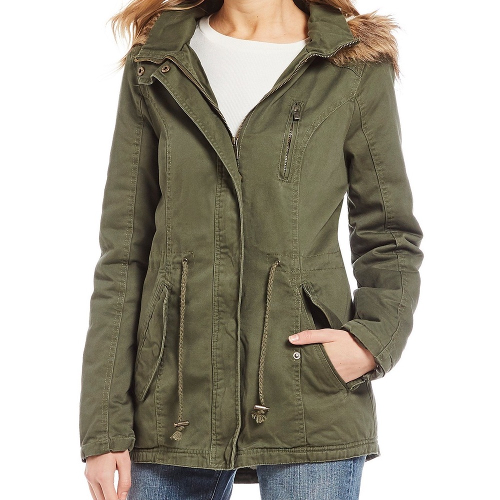 Anorak Jacket in Olive Green